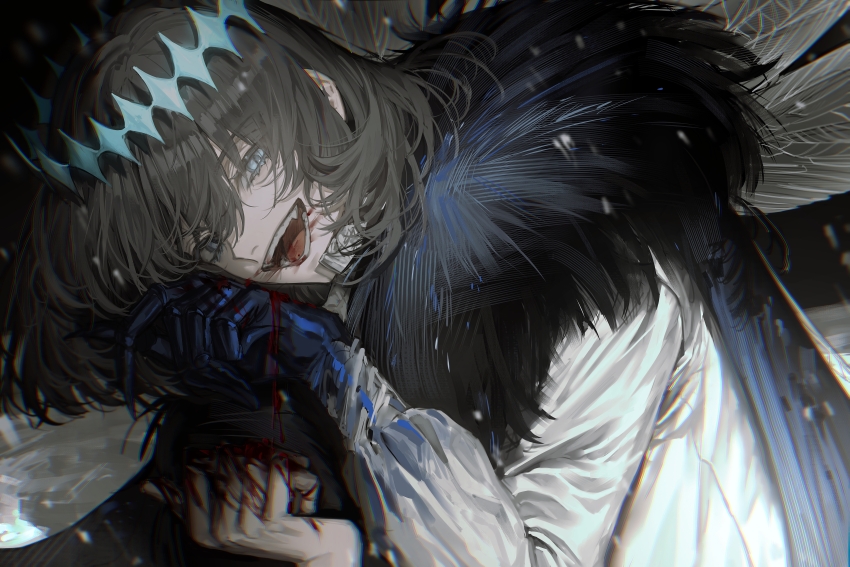 1boy, absurdres, arthropod_boy, arthropod_limbs, blood, blood_on_face, blood_on_hands, blue_eyes, cape, crown, diamond_hairband, dragonfly_wings, blood_drip, fate/grand_order, fate_(series), fur-trimmed_cape, fur_trim, grey_hair, hanli_(chenyu807), highres, insect_wings, long_sleeves, looking_at_viewer, male_focus, medium_hair, oberon_(fate), oberon_(third_ascension)_(fate), open_mouth, shirt, smile, snowing, solo, upper_body, white_shirt, wings