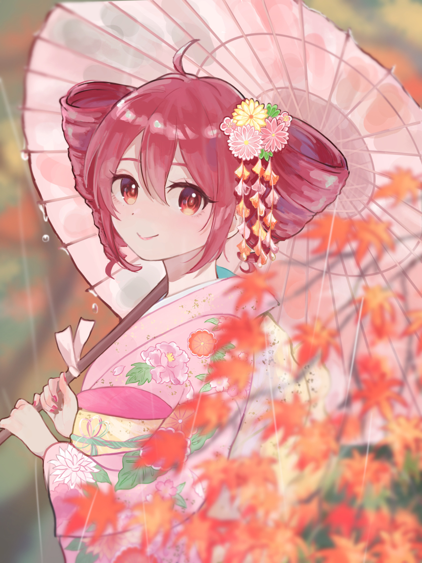 absurdres, ahoge, alternate_costume, autumn_leaves, double-parted_bangs, drill_hair, flat_chest, floral_print, floral_print_kimono, flower, green_flower, hair_between_eyes, hair_flower, hair_ornament, highres, holding, holding_umbrella, japanese_clothes, kanata5839, kasane_teto, kimono, leaf, looking_at_viewer, maple_leaf, oil-paper_umbrella, pink_flower, pink_kimono, print_kimono, rain, red_eyes, red_hair, twin_drills, umbrella, utau, yellow_flower