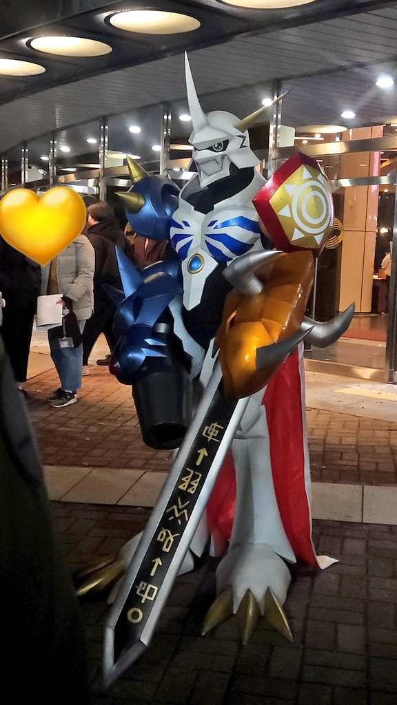 cannon, cape, cosplay, digimon, digimon_(creature), horns, omegamon, omegamon_(cosplay)