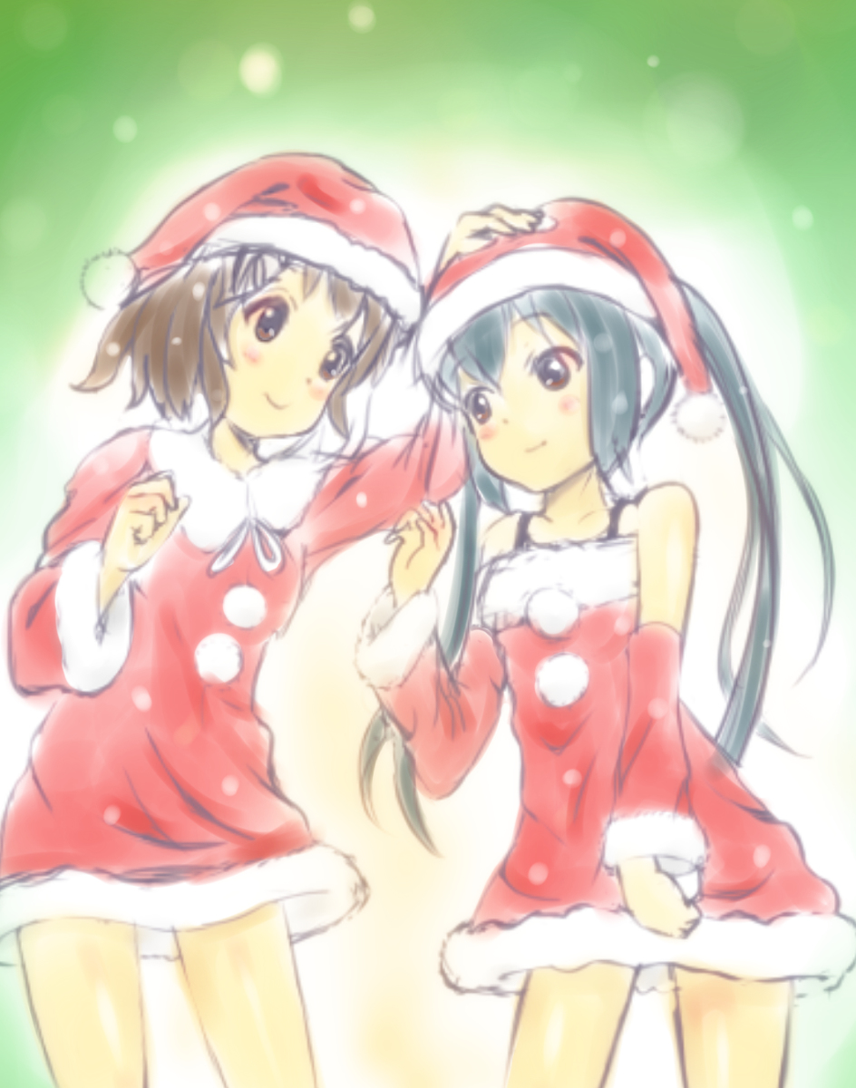 2girls, bare_legs, bare_shoulders, black_hair, blush, brown_eyes, brown_hair, closed_mouth