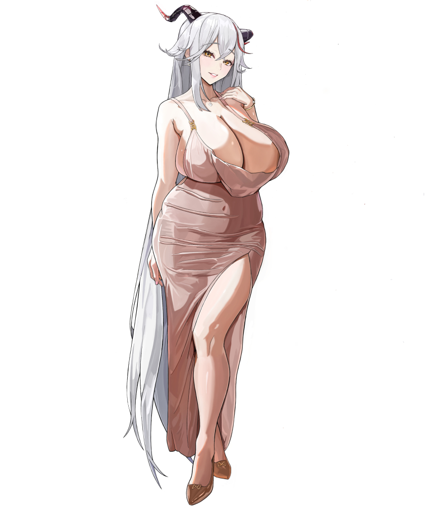 1girl, absurdres, aegir_(azur_lane), aegir_(one-on-one_leisure_time)_(azur_lane), azur_lane, bare_shoulders, black_horns, blush, bracelet, breasts, brown_dress, cleavage, collarbone, dress, evening_gown, full_body, grey_hair, grin, hair_between_eyes, high_heels, highres, horns, huge_breasts, jewelry, long_hair, looking_at_viewer, mi35tututu, multicolored_hair, official_alternate_costume, red_hair, side_slit, smile, solo, streaked_hair, very_long_hair, wide_hips, yellow_eyes