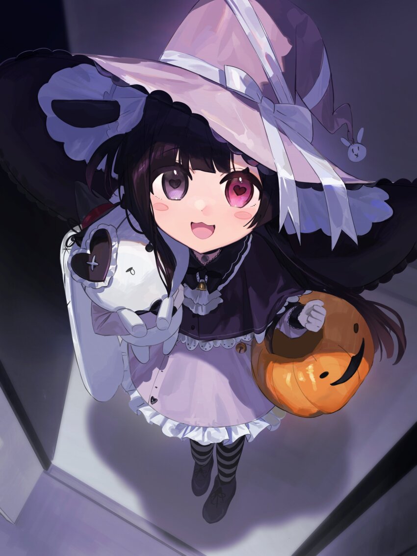 1girl, 1other, 2023, :3, absurdres, ahoge, black_hair, blush, child, halloween, hat, heart, heart-shaped_pupils, heart_ahoge, heterochromia, highres, holding, holding_toy, horns, indie_virtual_youtuber, jack-o'-lantern, just_bunny, kamiru_runa, kkn_nt_, long_hair, looking_up, solo, standing, symbol-shaped_pupils, toy, toy_bunny, trick_or_treat, vampire, virtual_youtuber, witch, witch_hat
