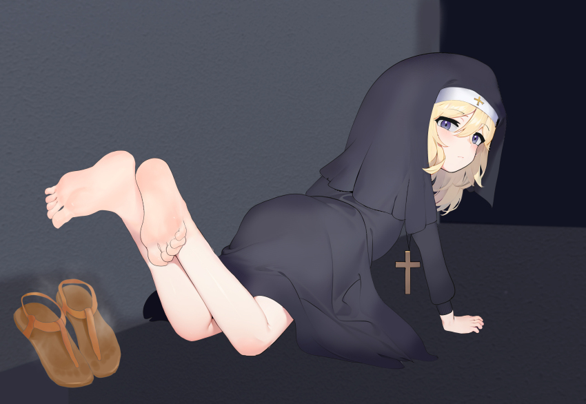 1girl, absurdres, barefoot, blonde_hair, blue_eyes, closed_mouth, feet, fu_nan_lao_bai_he_naicha