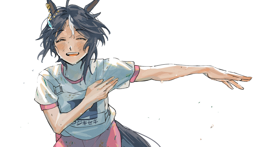 1girl, akiraka_(n_l_m_g), animal_ears, black_hair, blush, bow, character_name, closed_eyes, commentary_request, cowboy_shot, dirty, dirty_clothes, fuji_kiseki_(umamusume), highres, horse_ears, horse_girl, horse_tail, multicolored_hair, name_tag, red_shorts, shirt, short_hair, shorts, smile, solo, streaked_hair, tail, teeth, umamusume, upper_teeth_only, white_hair, white_shirt