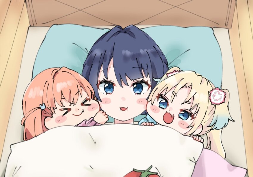 >_<, 3girls, :3, :d, blonde_hair, blue_eyes, blue_hair, blue_hoodie