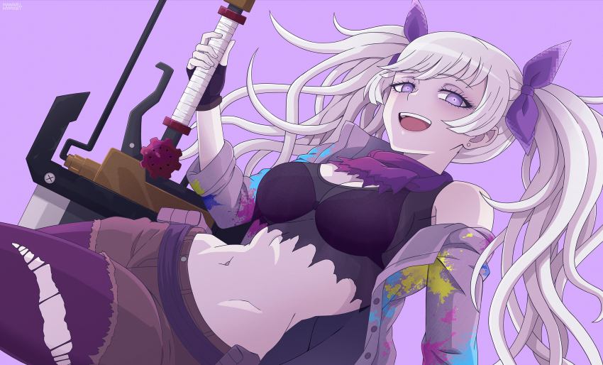 1girl, :d, artist_request, bow, breasts, brown_shorts, cleavage, dirty, dirty_clothes, hair_bow, highres, holding, holding_weapon, leo.comics, medium_breasts, midriff, navel, open_mouth, paint_splatter, pantyhose, pink_background, purple_bow, purple_eyes, short_shorts, shorts, smile, solo, torn_clothes, torn_pantyhose, tribe_nine, twintails, weapon, yukigaya_enoki