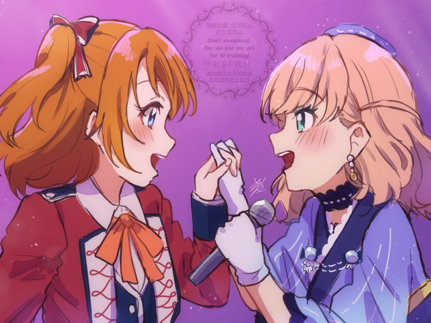 2girls, :d, aqua_eyes, blue_eyes, commentary_request, crossed_bangs, eye_contact, hinoshita_kaho