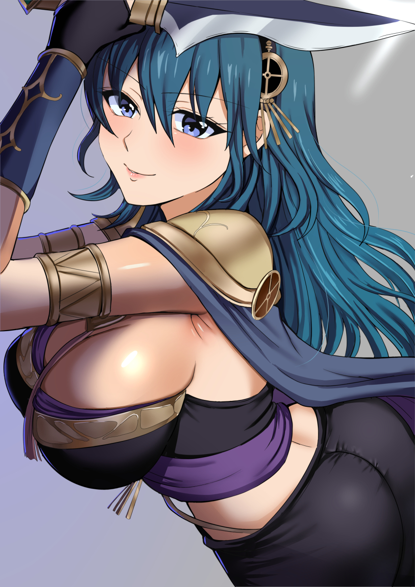 1girl, armlet, armor, ass, black_gloves, blue_hair, breasts, female_byleth_(fire_emblem), female_byleth_(jehanna)_(fire_emblem), cape, commentary_request, dagger, fire_emblem, fire_emblem:_three_houses, fire_emblem_heroes, floating_hair, gloves, hair_between_eyes, highres, holding, holding_dagger, holding_knife, holding_weapon, jewelry, knife, large_breasts, lips, long_hair, nintendo, official_alternate_costume, pauldrons, pink_lips, purple_eyes, shoulder_armor, smile, solo, tara_(szzj7733), weapon