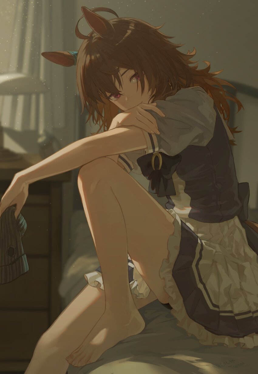 1girl, animal_ears, barefoot, beanie, bike_shorts, bike_shorts_under_skirt, blurry, bow