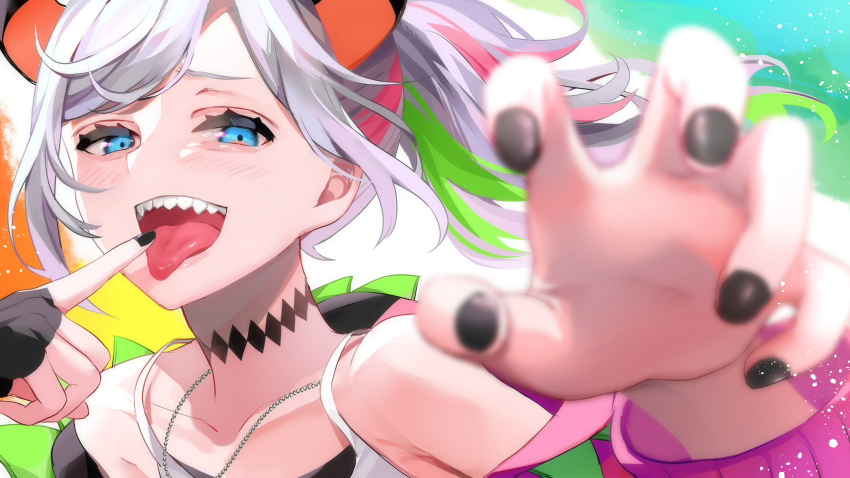 1girl, black_horns, black_nails, blush, fingerless_gloves, gloves, green_eyes, green_hair, highres, horns, jewelry, levi_elipha, looking_at_viewer, mo_(mornmorm), multicolored_hair, multicolored_horns, necklace, nijisanji, open_mouth, orange_hair, orange_horns, sharp_teeth, solo, teeth, tongue, tongue_out, two-tone_horns, upper_teeth_only, virtual_youtuber, white_hair