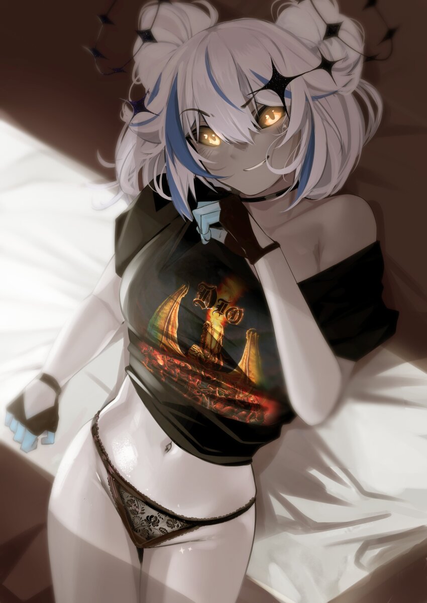 1girl, absurdres, alternate_form, black_panties, black_sclera, blue_hair, blue_skin, breasts, choker, collarbone, colored_sclera, colored_skin, commentary, dark_skin, dilated_pupils, double_bun, english_commentary, fingerless_gloves, gloomi_(kaneko_lumi), gloves, hair_between_eyes, hair_bun, hair_ornament, highres, kaneko_lumi, looking_at_viewer, medium_breasts, multicolored_hair, navel, off-shoulder_shirt, off_shoulder, on_bed, panties, phase_connect, pupi_(rain_prophet), shirt, short_hair, smile, solo, star_(symbol), streaked_hair, t-shirt, underwear, virtual_youtuber, white_hair