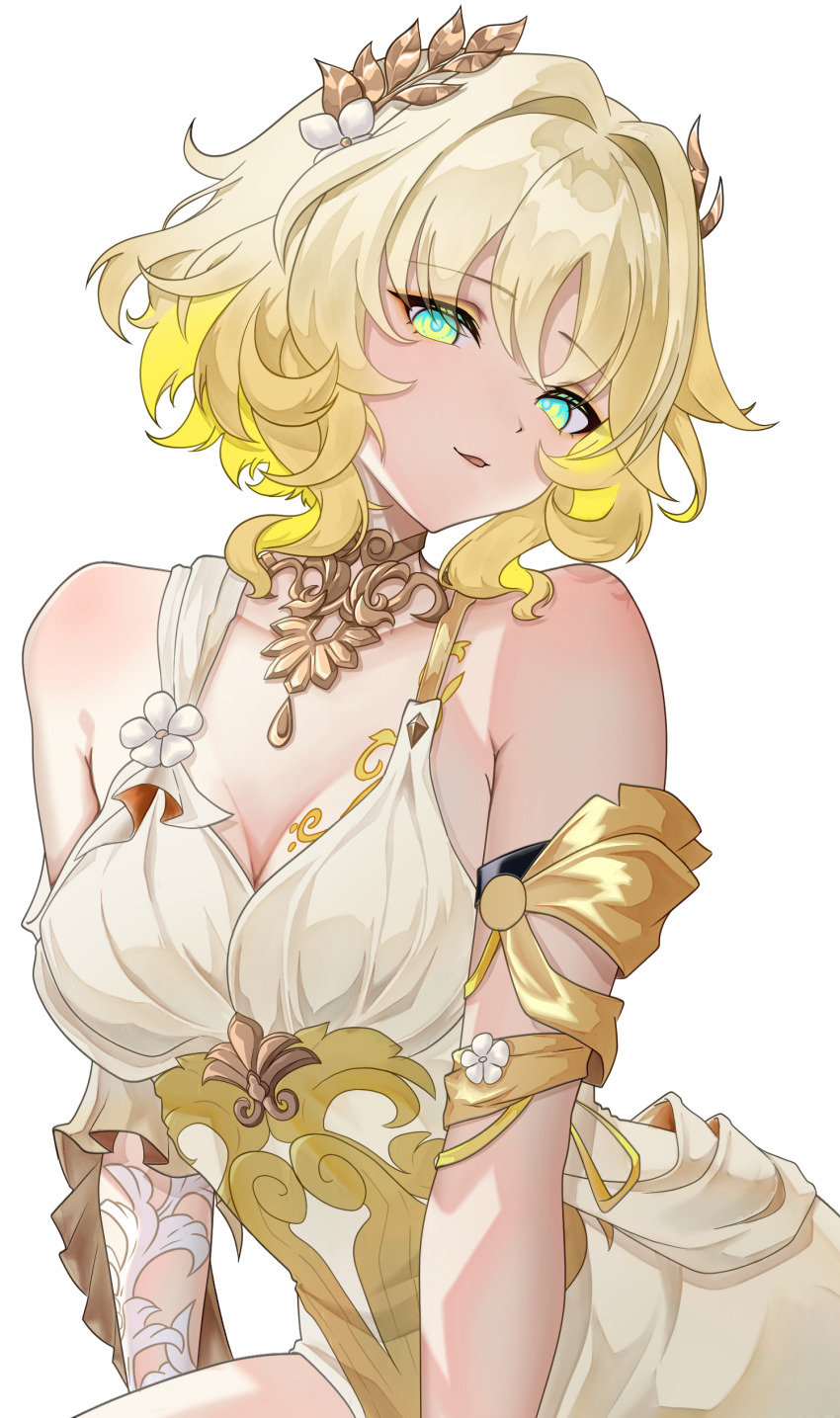 1girl, absurdres, aglaea_(honkai:_star_rail), bare_shoulders, blonde_hair, breasts, cleavage, commentary, dress, green_eyes, hair_intakes, hair_ornament, head_tilt, highres, honkai:_star_rail, honkai_(series), looking_at_viewer, medium_breasts, parted_lips, roze_(roze_rium), short_hair, simple_background, solo, upper_body, white_background, white_dress