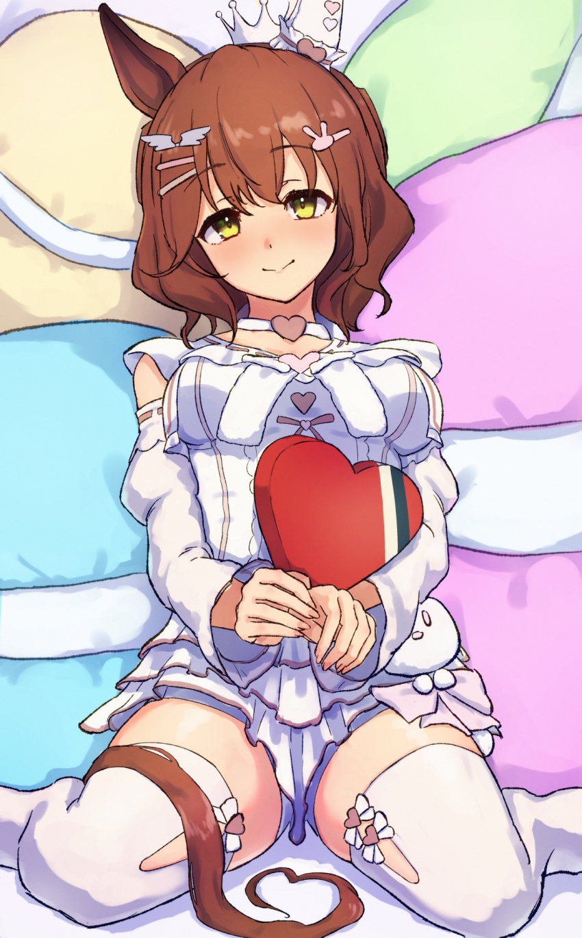 1girl, :>, animal_ears, aston_machan_(everlasting_candy)_(umamusume), aston_machan_(umamusume), breasts, brooch, brown_hair