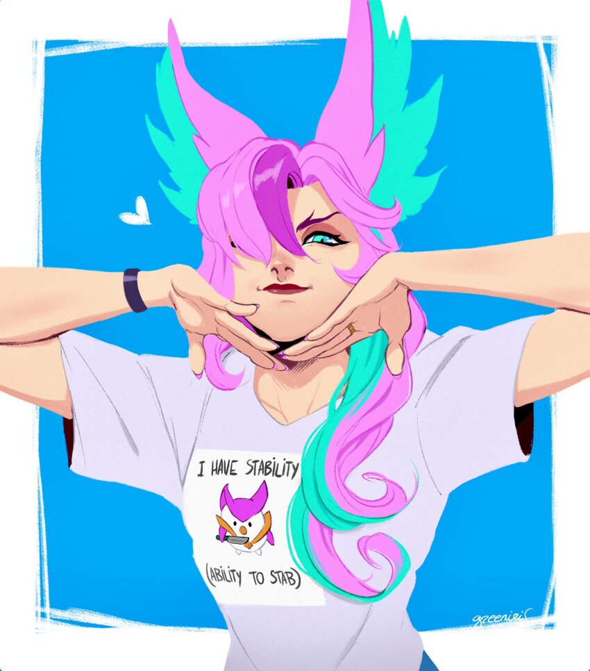 1girl, alternate_costume, breasts, closed_mouth, collarbone, english_text, green_(greeniris), green_background, green_eyes, hair_over_one_eye, hair_over_shoulder, heart, highres, jewelry, league_of_legends, long_hair, medium_breasts, multicolored_hair, pink_hair, redeemed_star_guardian_xayah, ring, shirt, short_sleeves, smile, solo, star_guardian_xayah, two-tone_hair, upper_body, white_background, white_shirt, xayah