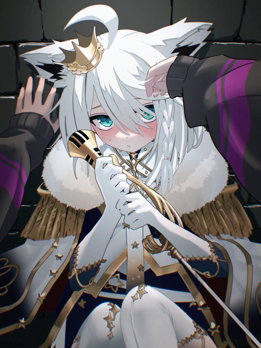 1girl, ahoge, animal_ear_fluff, animal_ears, blush, closed_mouth, fox_ears, fox_girl