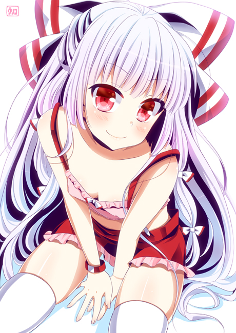 1girl, adapted_costume, bare_shoulders, blush, bow, bracelet, breasts, cleavage, downblouse, female_focus, flat_chest, from_above, fujiwara_no_mokou, hair_bow, jewelry, long_hair, looking_at_viewer, pengin_guriko, red_eyes, silver_hair, simple_background, sitting, small_breasts, smile, solo, thighhighs, touhou, very_long_hair, white_thighhighs