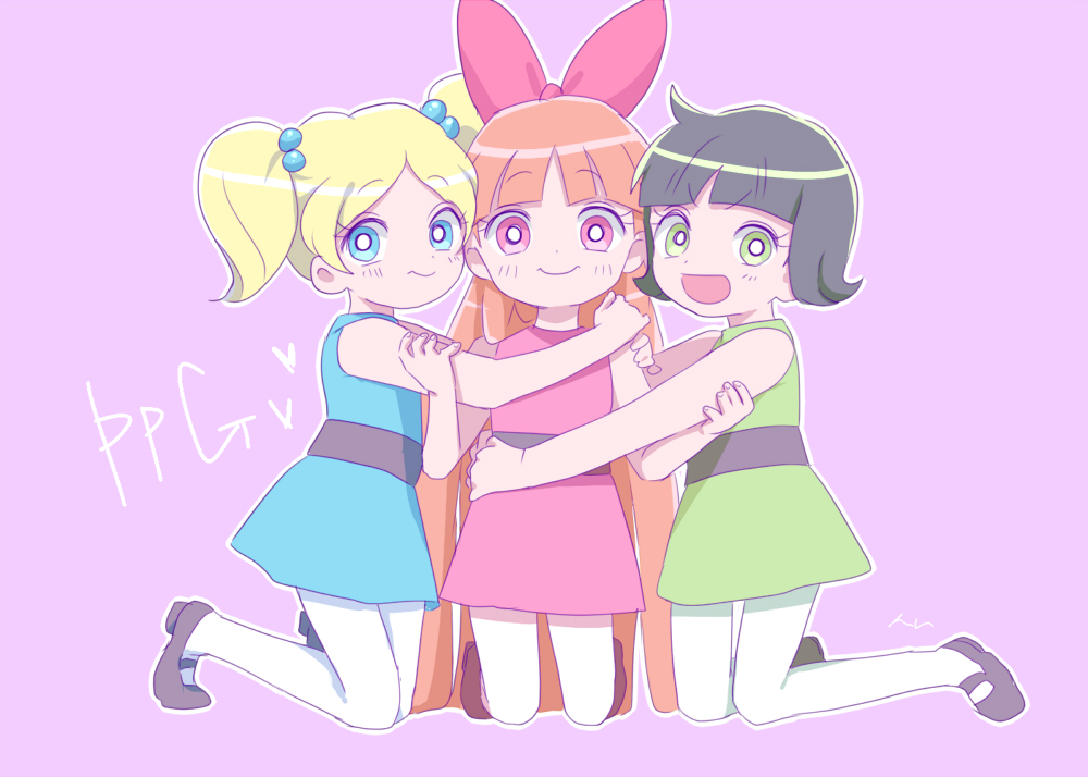 3girls, black_hair, black_shoes, blonde_hair, blossom_(ppg), blue_dress, blue_eyes, blunt_bangs, bow, bubbles_(ppg), buttercup_(ppg), child, commentary, dress, dress_shoes, green_dress, green_eyes, hair_bow, hug, kneeling, long_hair, looking_at_viewer, multiple_girls, nuntaso, open_mouth, orange_hair, pantyhose, parted_bangs, pink_dress, pink_eyes, powerpuff_girls, purple_background, shoes, short_hair, side-by-side, smile, striped_clothes, striped_dress, white_pantyhose