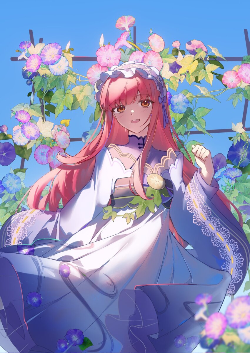 1girl, argyle_clothes, argyle_hairband, blue_sky, bow, brown_eyes, clenched_hand, cowboy_shot