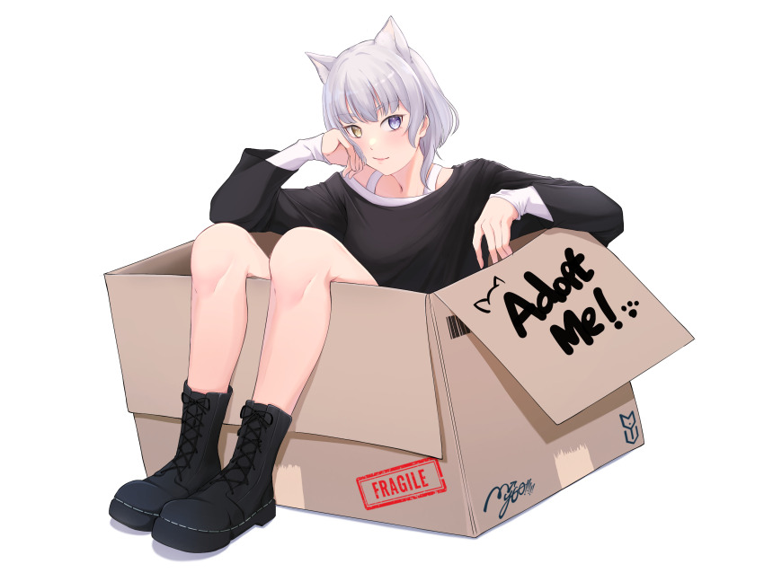 1girl, animal_ears, bang_dream!, bang_dream!_it's_mygo!!!!!, black_boots, black_shirt, blue_eyes, boots