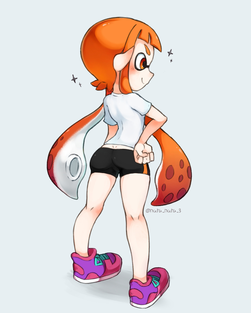 1girl, ass, bike_shorts, black_bike_shorts, blush, from_behind, grey_background, hand_on_own_hip, highres, inkling, inkling_girl, inkling_player_character, loli, long_hair, nintendo, nuru_nuru_3, orange_eyes, orange_hair, pointy_ears, purple_shoes, shirt, shoes, short_sleeves, smile, sneakers, sparkle, splatoon_(series), splatoon_1, squid_girl, standing, suction_cups, tentacle_hair, white_shirt