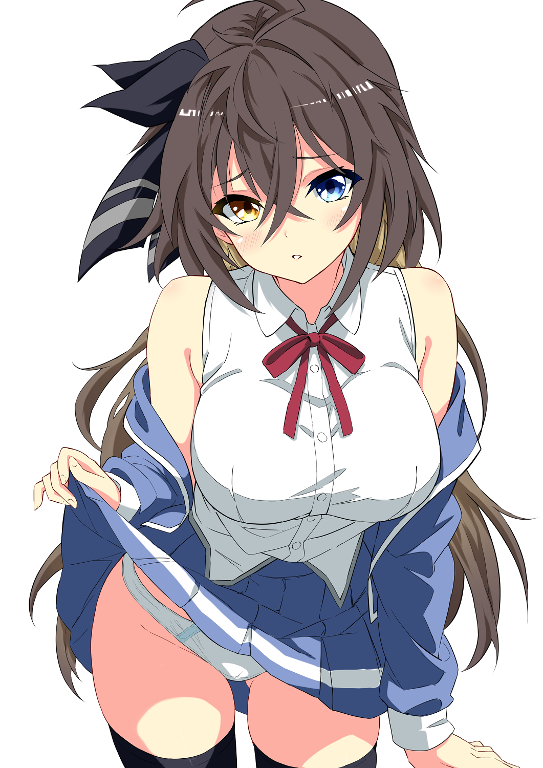 1girl, ahoge, bare_shoulders, black_ribbon, black_thighhighs, blue_eyes, breasts, brown_hair, clothes_lift, colored_inner_hair, gluteal_fold, hair_between_eyes, hair_ribbon, heterochromia, hibiki_(starward), highres, large_breasts, lifting_own_clothes, long_hair, looking_at_viewer, multicolored_hair, panties, pleated_skirt, ribbon, skirt, skirt_lift, sleeveless, solo, standing, starward, suiu_shinotsuku, thighhighs, thighs, underwear, white_background, white_panties, yellow_eyes