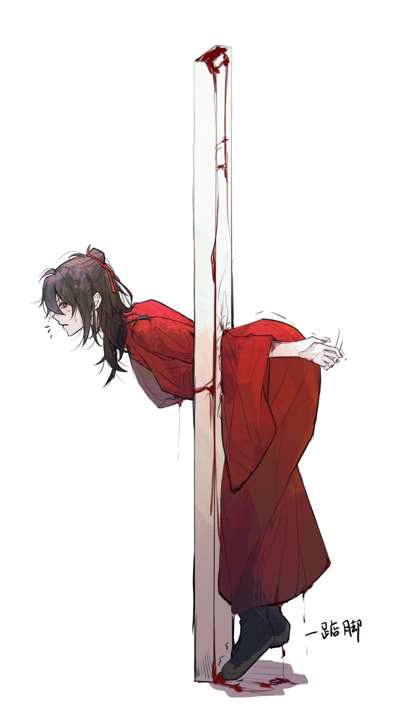 1boy, aaawwwssslll, bent_over, black_boots, black_hair, blood, blood_on_clothes, blood_on_hands, blood_on_wall, boots, chinese_clothes, chinese_commentary, chinese_text, closed_mouth, dao_gui_yi_xian, from_side, full_body, hair_bun, hair_ribbon, hanfu, highres, leaning_forward, li_huowang, long_hair, long_sleeves, male_focus, profile, red_hanfu, red_ribbon, ribbon, robe, simple_background, single_hair_bun, solo, standing, stuck, through_wall, white_background, wide_sleeves