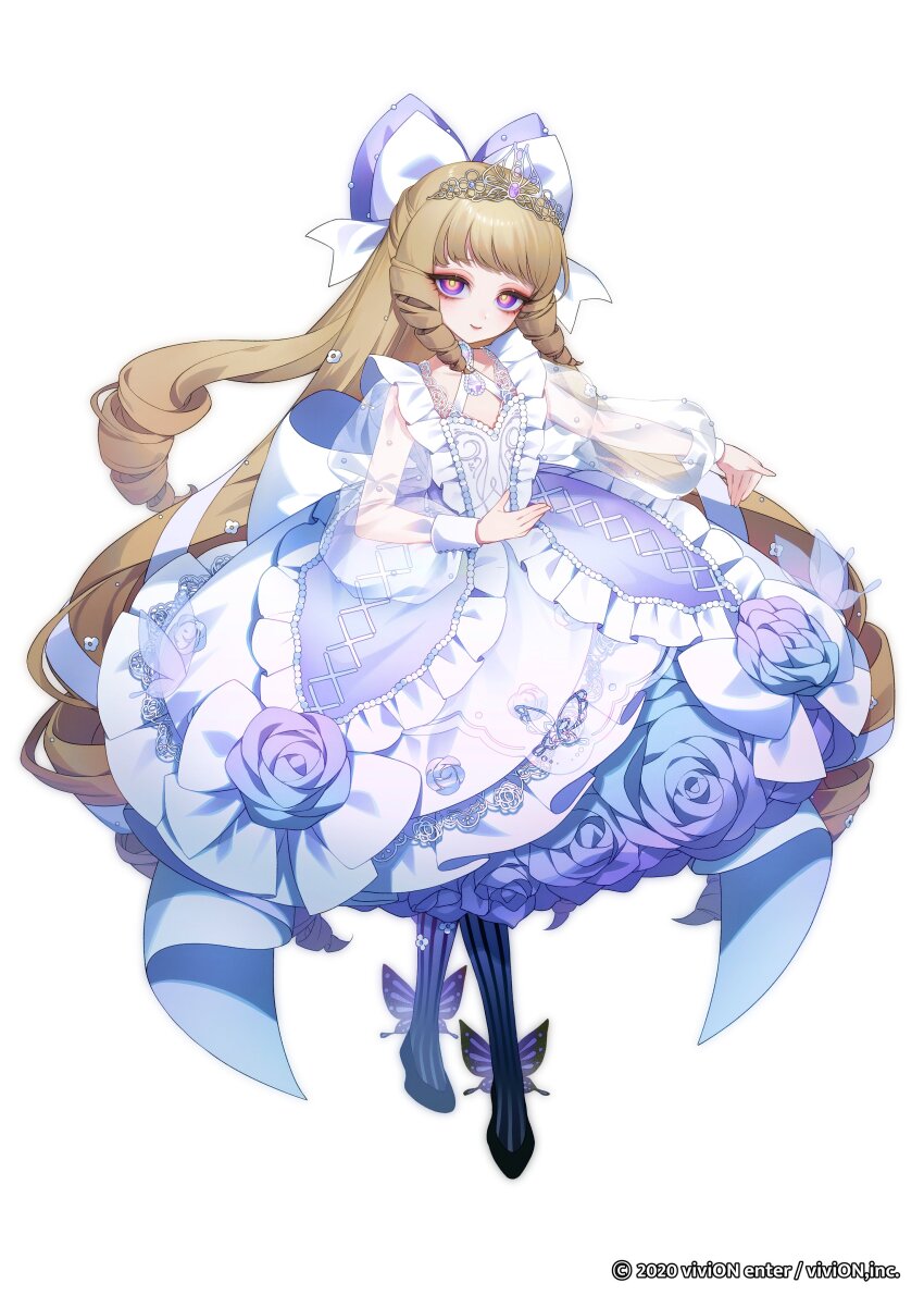 1girl, absurdres, ankle_wings, back_bow, black_pantyhose, black_shoes, blonde_hair, blue_flower, blue_rose, blunt_bangs, bow, butterfly_ornament, clock_over_orquesta, closed_mouth, copyright_notice, criss-cross_halter, cross-laced_clothes, cross-laced_dress, crossed_legs, dress, dress_flower, drill_hair, drill_sidelocks, eyeshadow, flat_chest, flower, flower_underskirt, frilled_dress, frills, full_body, gem, gradient_flower, hair_bow, hair_flower, hair_ornament, hair_ribbon, halterneck, hand_on_own_stomach, highres, lace, lace-trimmed_dress, lace_trim, long_hair, long_sleeves, looking_at_viewer, makeup, medium_dress, multicolored_eyes, official_art, outstretched_arm, pantyhose, petticoat, pink_eyes, puffy_long_sleeves, puffy_sleeves, purple_bow, purple_dress, purple_eyes, purple_flower, purple_gem, purple_pantyhose, purple_rose, red_eyeshadow, ribbon, rose, sayu_(snowman_and_mayu), see-through_clothes, see-through_sleeves, shoes, sidelocks, simple_background, smile, solo, standing, striped_clothes, striped_pantyhose, tiara, tink_(clock_over_orquesta), two-tone_dress, vertical-striped_clothes, vertical-striped_pantyhose, very_long_hair, watson_cross, white_background, white_bow, white_dress, white_flower, white_ribbon, wings, yellow_pupils