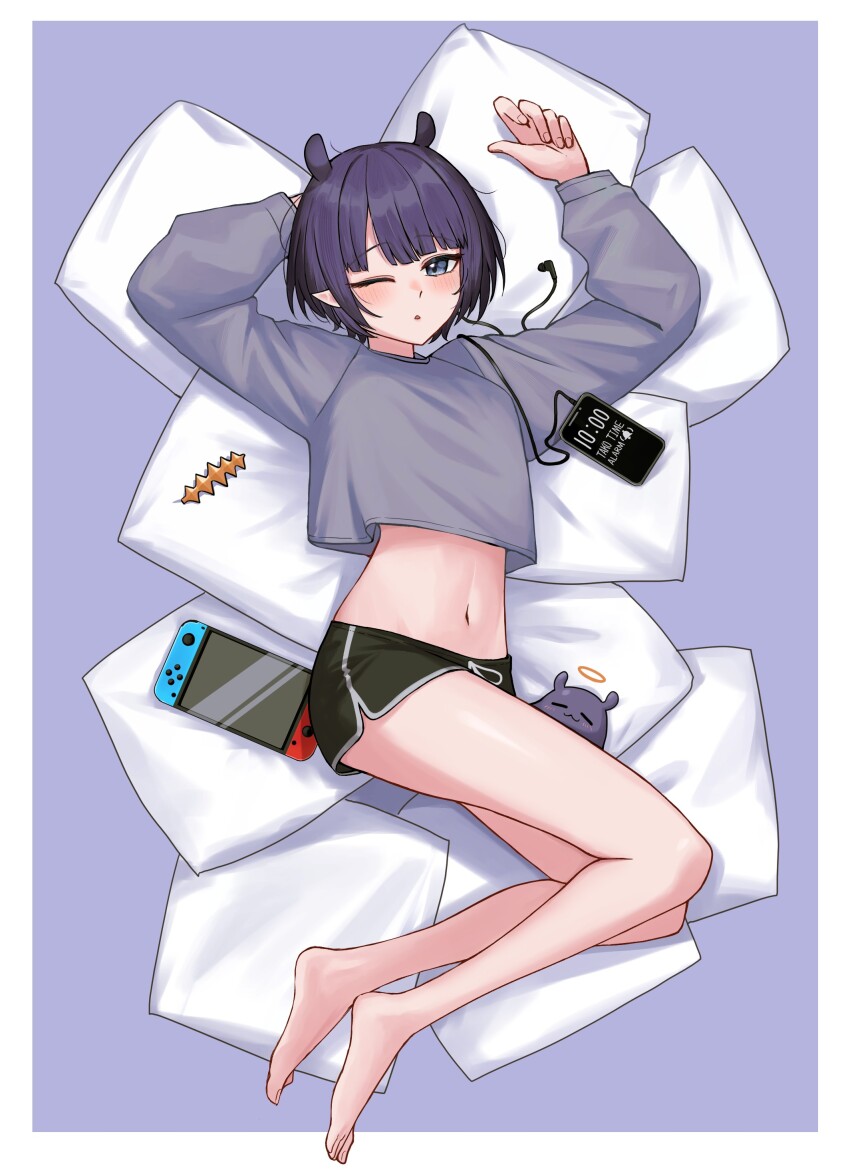 1girl, absurdres, alternate_costume, barefoot, black_shorts, blue_eyes, blunt_bangs, bob_cut