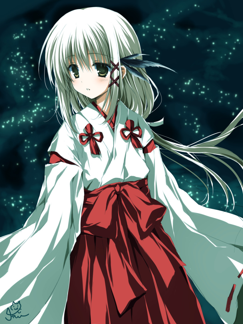 1girl, 2000s_(style), chaamii, cowboy_shot, feather_hair_ornament, feathers, hair_ornament, hakama