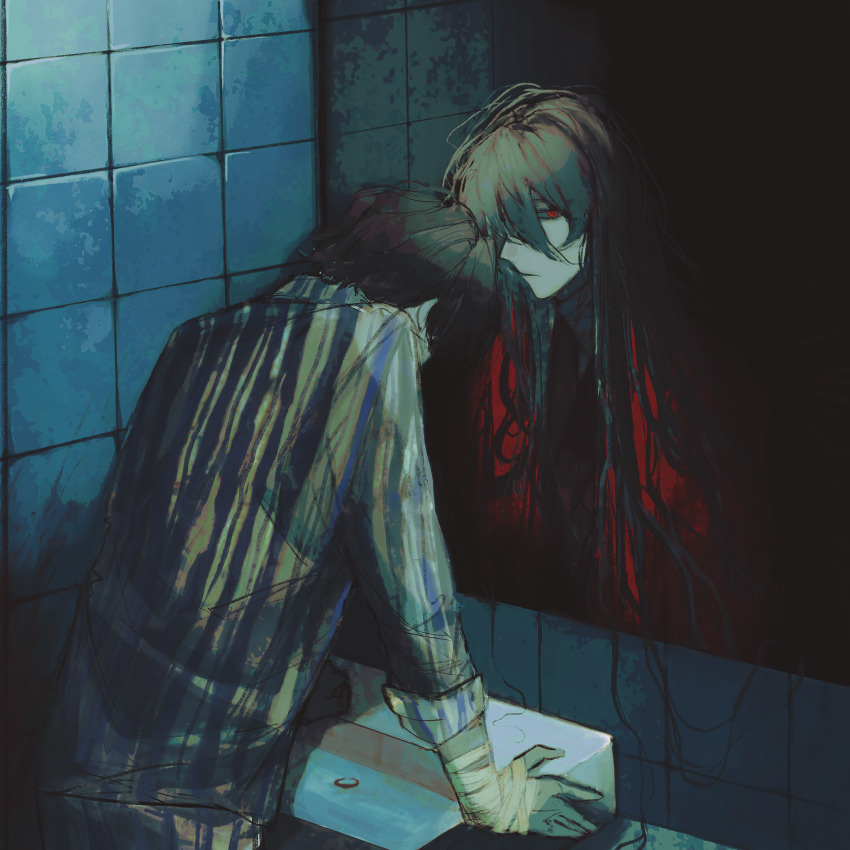 2boys, alternate_universe, bandaged_arm, bandaged_hand, bandages, bathroom, black_hair, black_hanfu