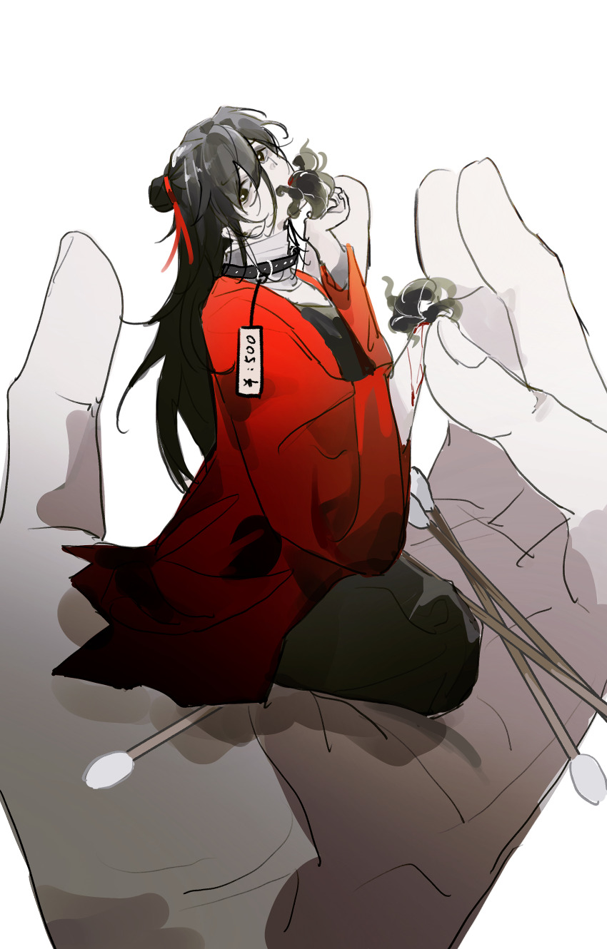 1boy, 1other, aaawwwssslll, absurdres, black_collar, black_eyes, black_hair, black_hanfu