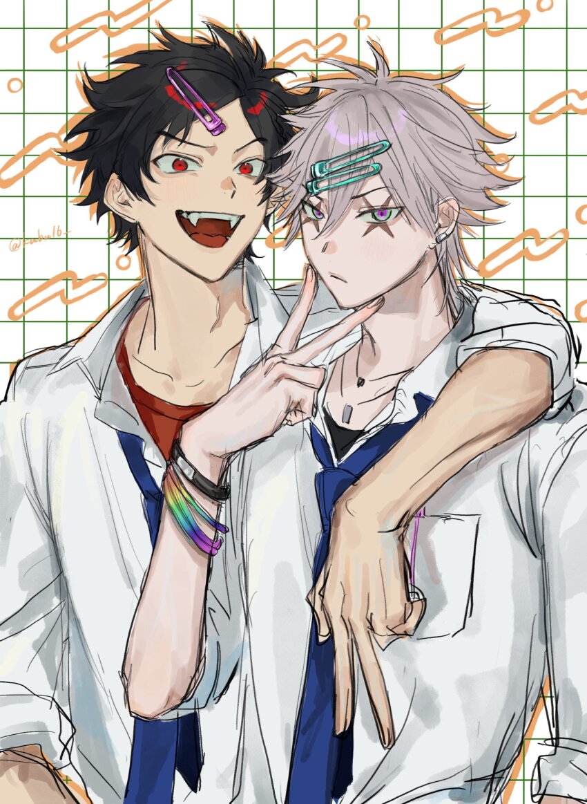 2boys, black_hair, blue_necktie, bracelet, cross_scar, fangs, green_eyes, gyaruo