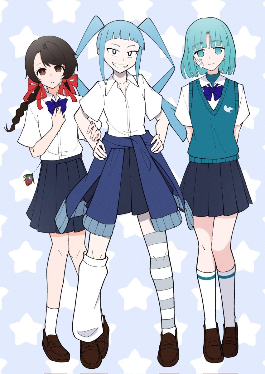 3girls, ado_(utaite), akuru-chan_(ado), black_hair, blue_background, blue_bow, blue_bowtie, blue_eyes