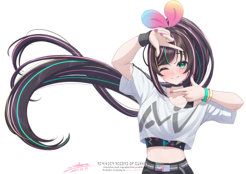 1girl, black_choker, black_shorts, blue_eyes, blue_hair, brown_hair, choker, closed_mouth