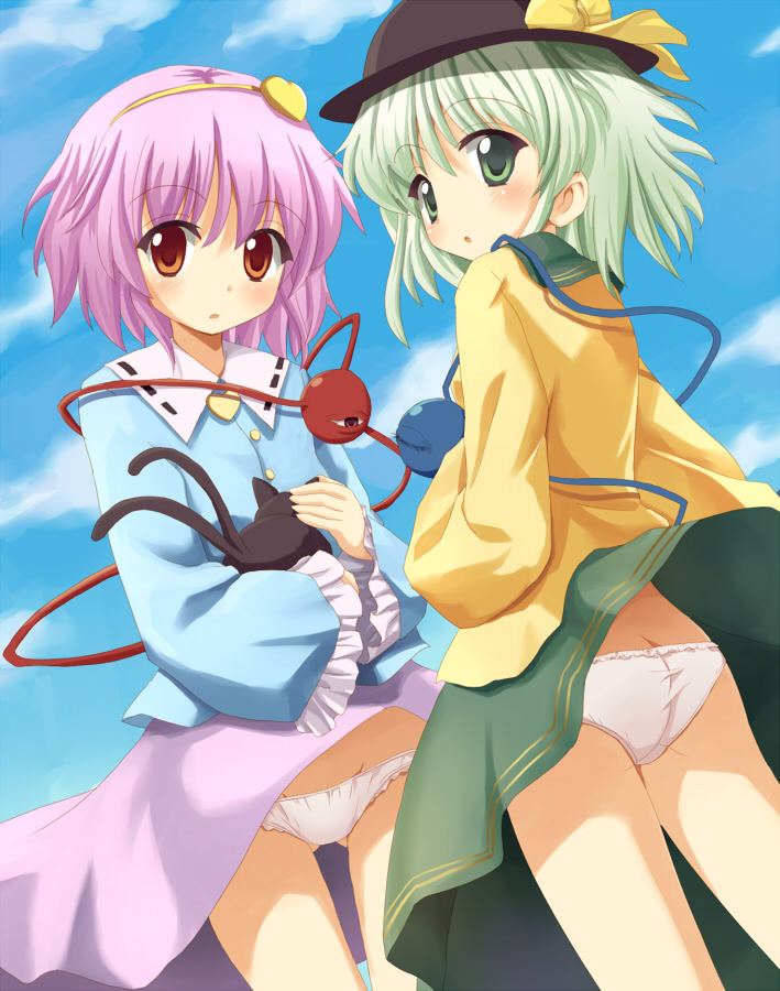 2girls, ass, bad_id, bad_pixiv_id, blush, cat, clothes_lift, eyeball