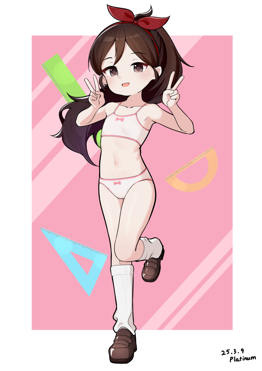 1girl, absurdres, bare_shoulders, border, bow, bow_bra, bow_hairband, bow_panties, bra, brown_eyes, brown_hair, child, collarbone, commentary_request, dated, double_v, flat_chest, full_body, hairband, highres, loli, looking_at_viewer, mary_janes, navel, open_mouth, panties, pink_background, pink_bra, pink_panties, platinum-mix, red_hairband, ruirui_(taozhu_tongshu), shoes, socks, solo, standing, taozhu_tongshu, underwear, v, white_border, white_socks