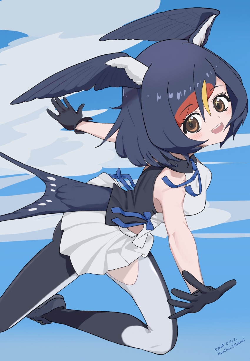 +_+, bare_shoulders, barn_swallow_(kemono_friends), bird_girl, bird_tail, bird_wings, black_gloves, black_hair