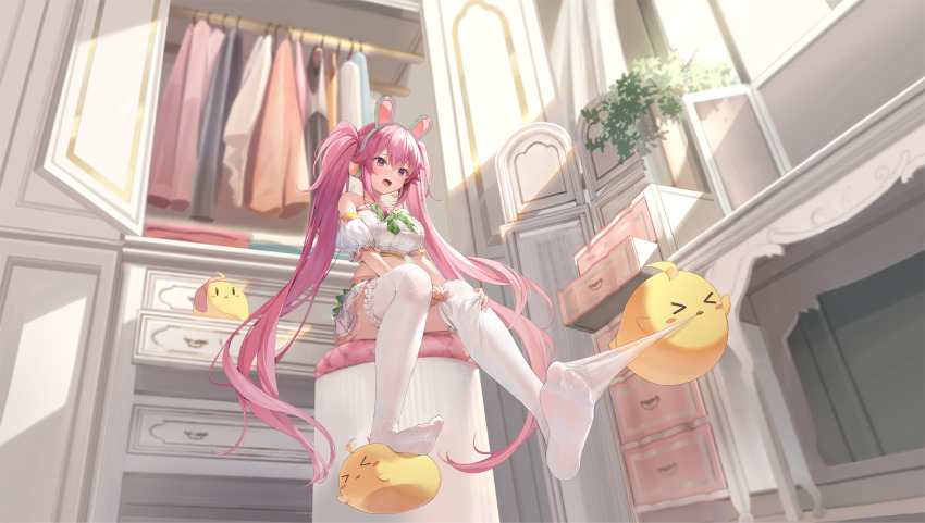 >_<, 1girl, absurdres, adjusting_clothes, adjusting_legwear, animal_ears, azur_lane, bare_shoulders
