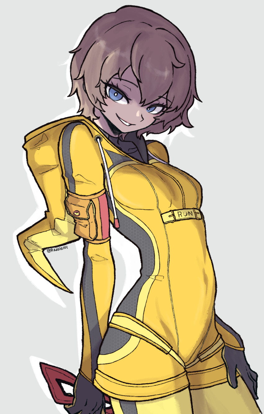 1girl, arai_motoha, black_gloves, blue_eyes, bodysuit, brown_hair, closer_(p5x), commentary, english_commentary, gloves, grin, highres, holding, holding_mask, hood, hood_down, mask, persona, persona_5, persona_5:_the_phantom_x, rajaie101, short_hair, simple_background, smile, solo, twitter_username, unworn_mask, white_background, yellow_bodysuit