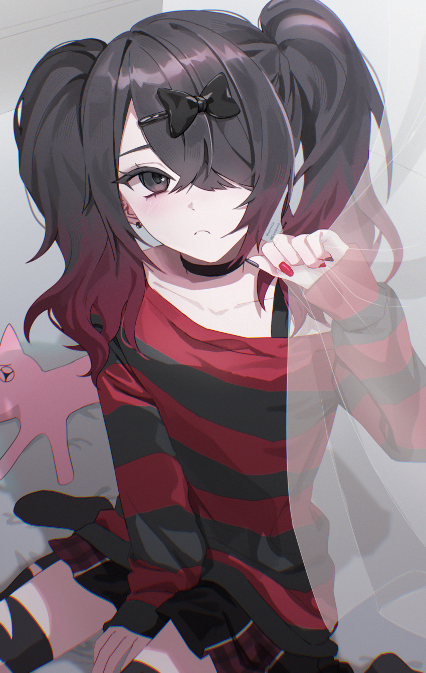 1girl, alternate_costume, ame-chan_(needy_girl_overdose), between_legs, black_choker, black_hair, bow, bra_strap