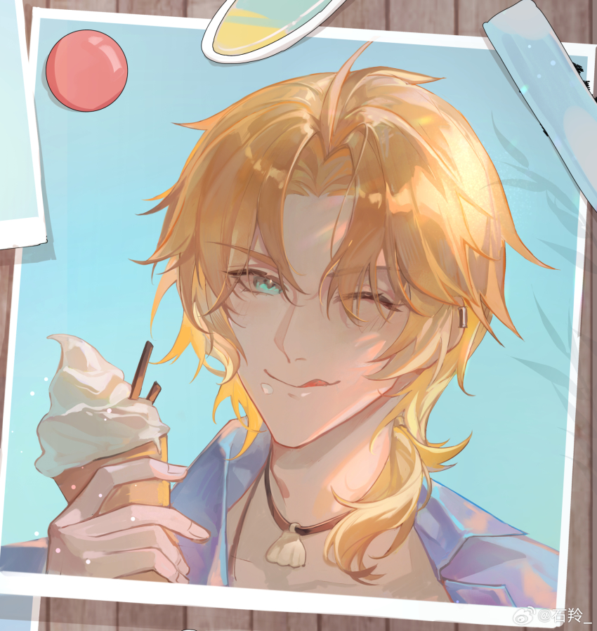 1boy, ;q, aqua_eyes, blonde_hair, blue_background, blue_shirt, bulletin_board, chinese_commentary