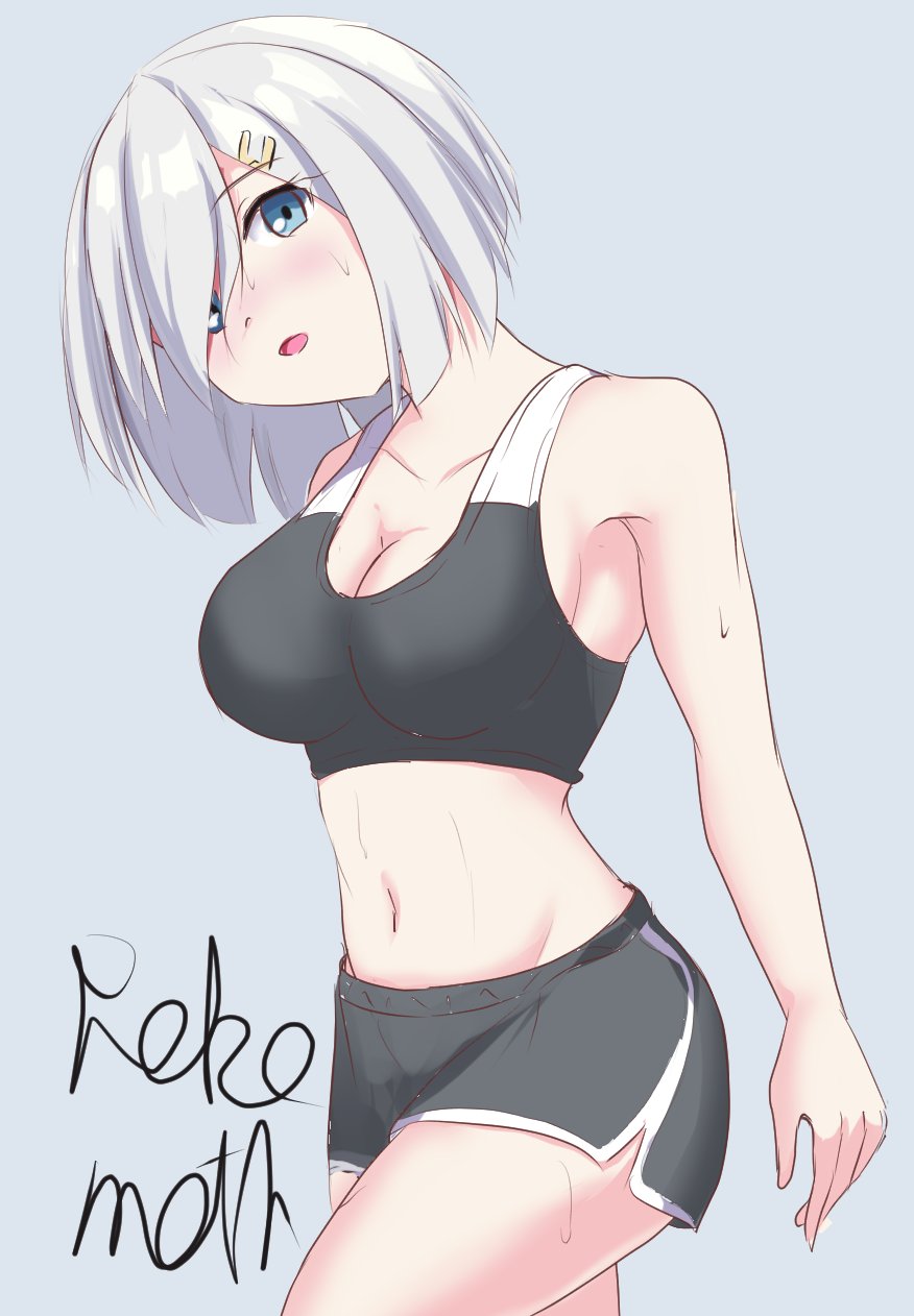 1girl, alternate_costume, blue_background, blue_eyes, bob_cut, breasts, cowboy_shot, grey_hair, hair_ornament, hair_over_one_eye, hairclip, hamakaze_(kancolle), highres, kantai_collection, large_breasts, looking_at_viewer, navel, open_mouth, ribo=masu, short_hair, shorts, simple_background, solo, sports_bra, sweat, white_hair