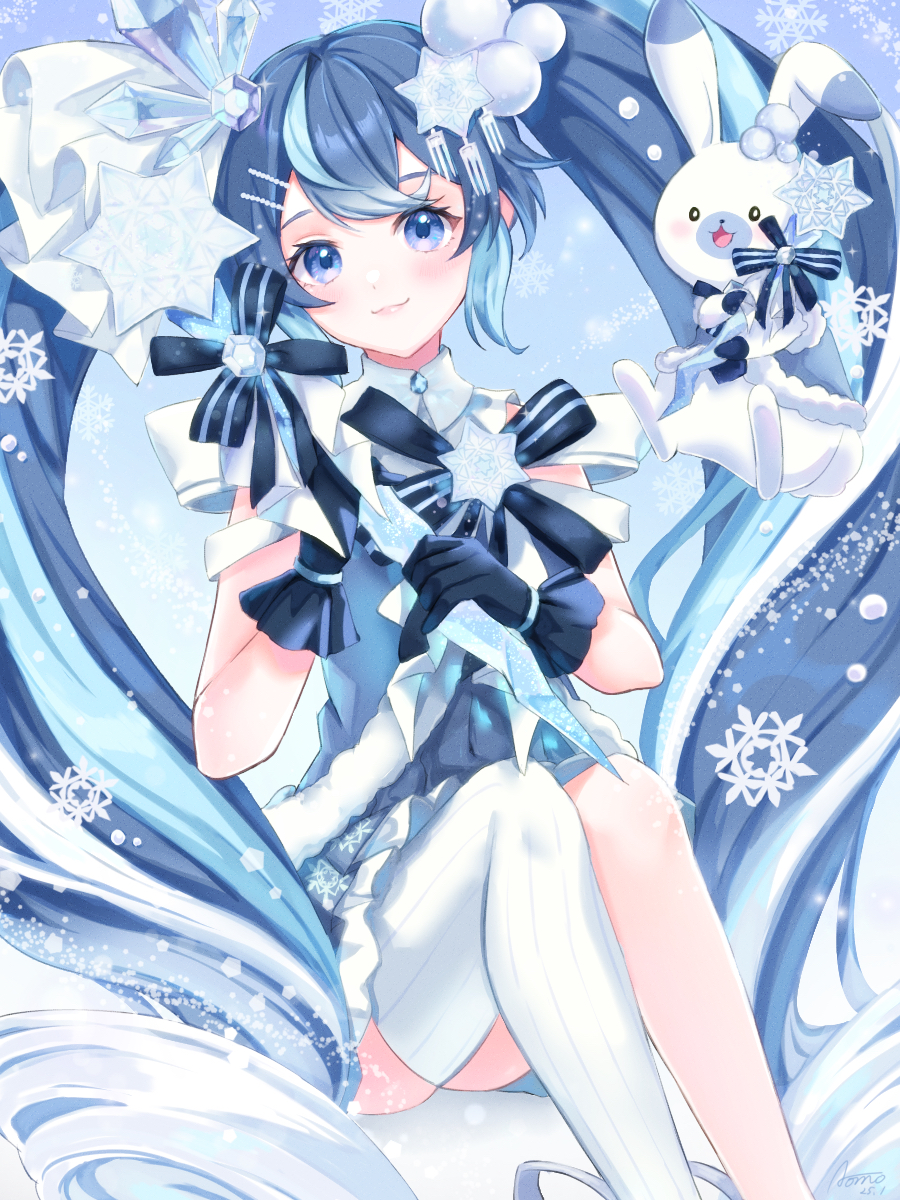 1girl, 1other, animal_ears, aomo, asymmetrical_legwear, blue_eyes, blue_gloves, blue_hair