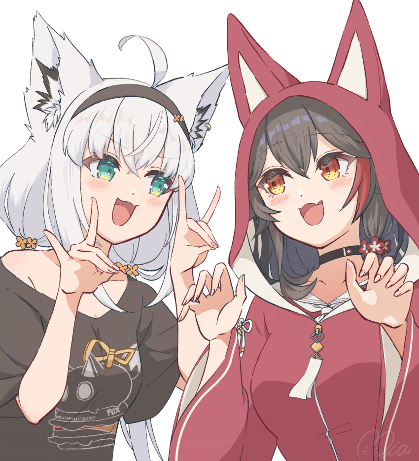 2girls, ahoge, animal_ear_fluff, animal_ear_piercing, animal_ears, black_choker, black_hairband, black_shirt