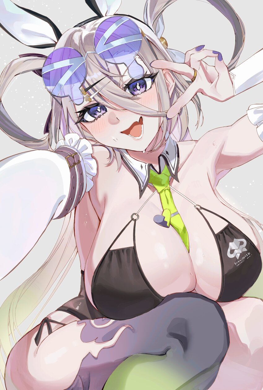 1girl, absurdres, armpits, breasts, cleavage, detached_collar, eyewear_on_head, fate/grand_order, fate_(series), grey_background, grey_hair, hair_rings, highres, huge_breasts, huyan_zhuo_(fate), huyan_zhuo_(swimsuit_berserker)_(fate), jewelry, long_hair, looking_at_viewer, mimiiri, nail_polish, necktie, open_mouth, purple_eyes, purple_nails, ring, smile, solo, sweat, swimsuit, v