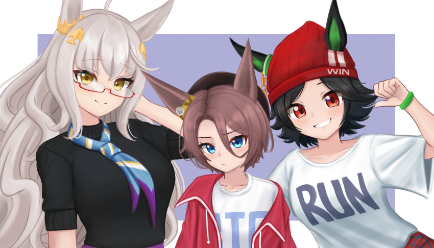 3girls, absurdres, animal_ears, basher, beanie, biwa_hayahide_(casual)_(umamusume), biwa_hayahide_(umamusume), black_hair, black_shirt, blue_eyes, brown_hair, clothes_writing, commentary, drawstring, ear_ornament, ears_through_headwear, english_commentary, glasses, grey_hair, grin, hair_between_eyes, hat, highres, horse_ears, horse_girl, jacket, long_hair, looking_at_viewer, multiple_girls, narita_taishin_(casual)_(umamusume), narita_taishin_(umamusume), necktie, open_clothes, open_jacket, red-framed_eyewear, red_eyes, red_hat, red_jacket, semi-rimless_eyewear, shirt, short_hair, short_sleeves, simple_background, smile, t-shirt, umamusume, under-rim_eyewear, white_shirt, winning_ticket_(casual)_(umamusume), winning_ticket_(umamusume), yellow_eyes