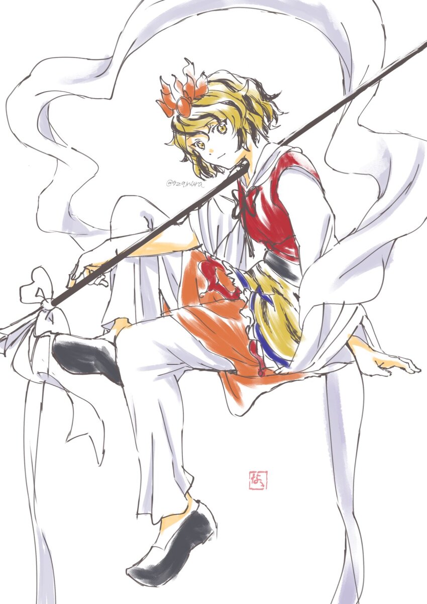 1girl, 929mura, black_hair, blonde_hair, full_body, highres, looking_at_viewer, short_sleeves