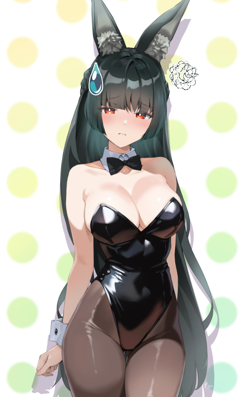 1girl, absurdres, alternate_costume, animal_ear_fluff, animal_ears, bare_shoulders, black_bow, black_bowtie, black_hair, black_leotard, black_pantyhose, bow, bowtie, breasts, cleavage, collar, commentary, detached_collar, english_commentary, fox_ears, fox_girl, highres, hoshimi_miyabi, leotard, long_hair, looking_at_viewer, pantyhose, playboy_bunny, red_eyes, solo, sweatdrop, tinkst, very_long_hair, white_collar, wrist_cuffs, zenless_zone_zero