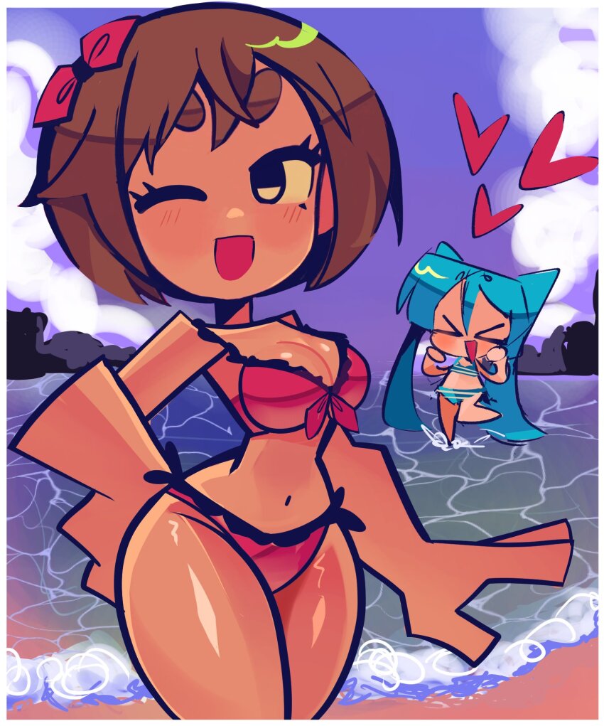 >_<, 2girls, aqua_hair, beach, bikini, breasts, brown_hair, cleavage