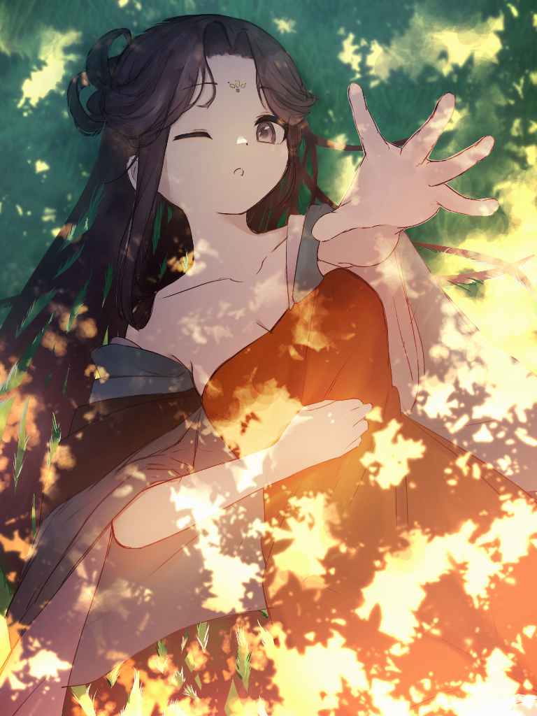 1girl, ;o, bare_shoulders, black_eyes, black_hair, breasts, cleavage, dappled_sunlight